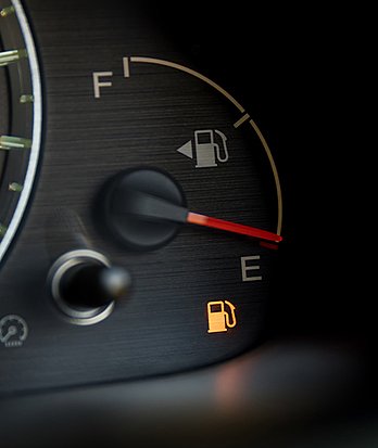 Dubai 10 reasons  Low Cost of Petrol