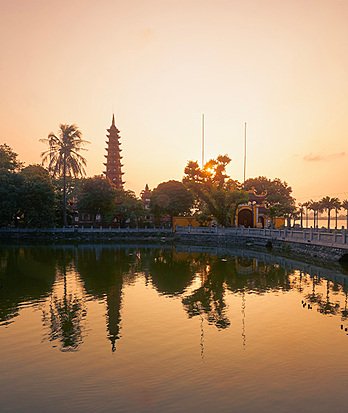 Hanoi 10 Reason History  Carousel 