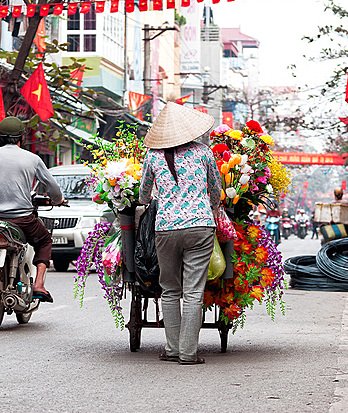 Hanoi 10 Reasons Community Life Carousel