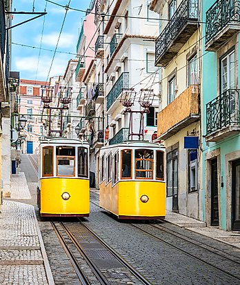 Lisbon 10 Reasons  Transport Links Carousel