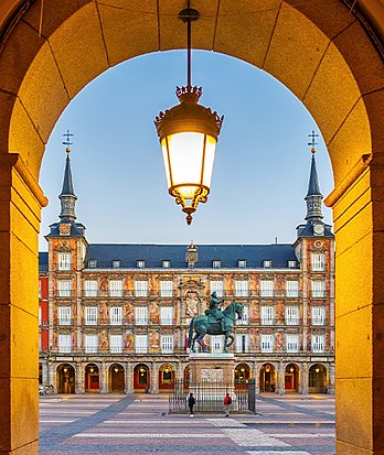 Madrid Welcoming Community Carousel