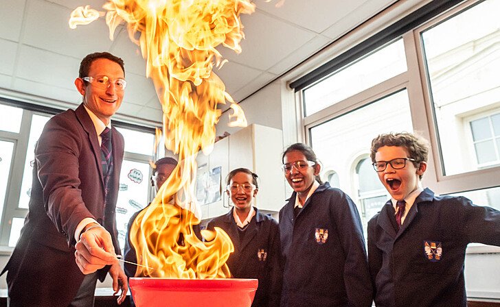  pupils science lesson flame Hero  